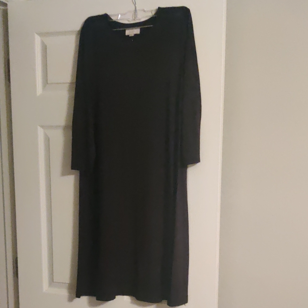 Elegant Black Dress